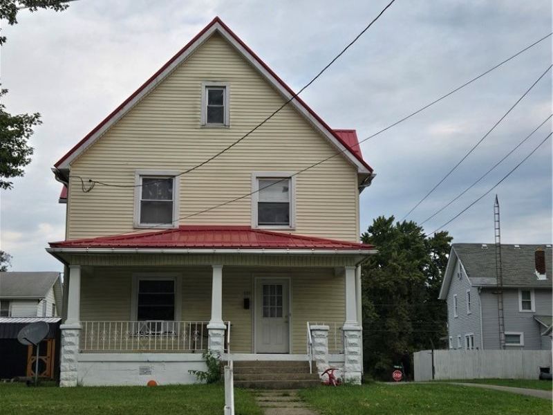 2137 2nd Street NE, Canton, OH 44704 Photo 1