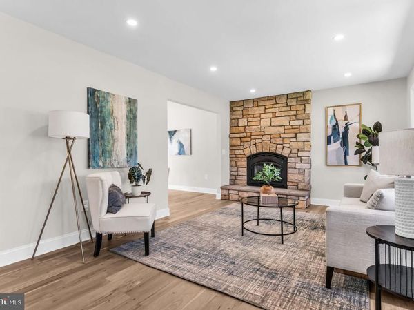 5 WILBUR DRIVE , ALLENTOWN, NJ 08501