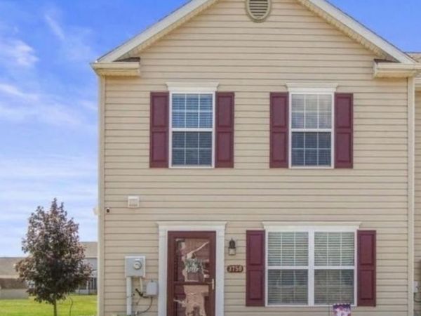 3750 MAZELAND COURT , Unit 32, DOVER, PA 17315