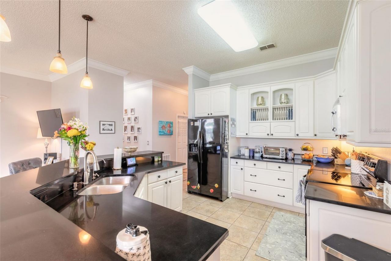 3022 Yule Tree Drive, Edgewater, FL 32141 Photo