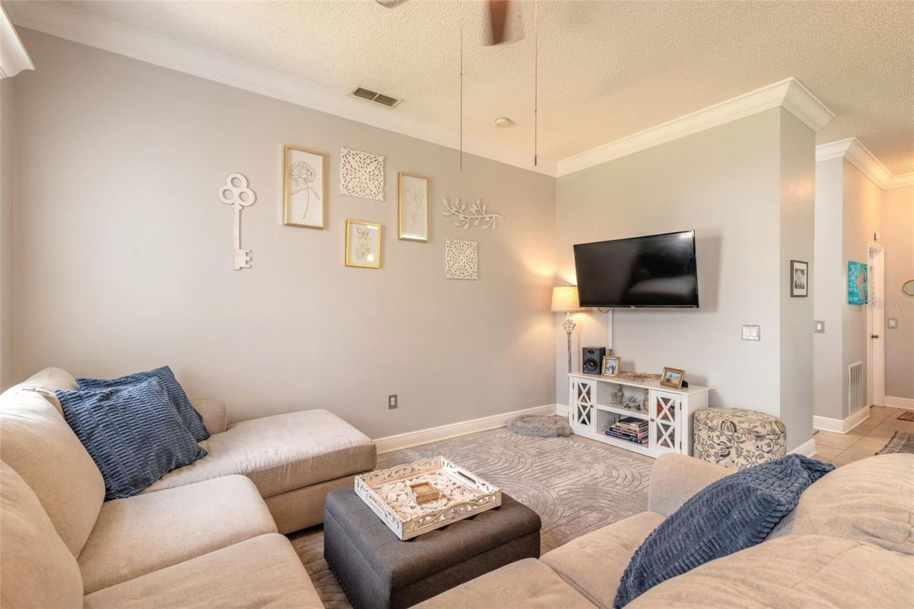 3022 Yule Tree Drive, Edgewater, FL 32141 Photo