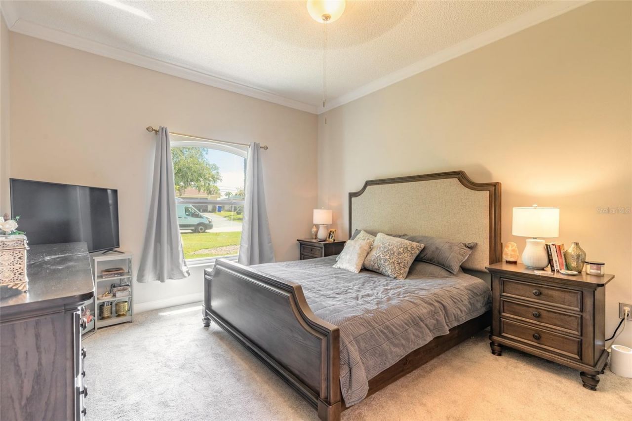3022 Yule Tree Drive, Edgewater, FL 32141 Photo