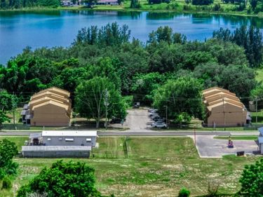 1001 S LAKE ANOKA BOULEVARD , AVON PARK, FL 33825