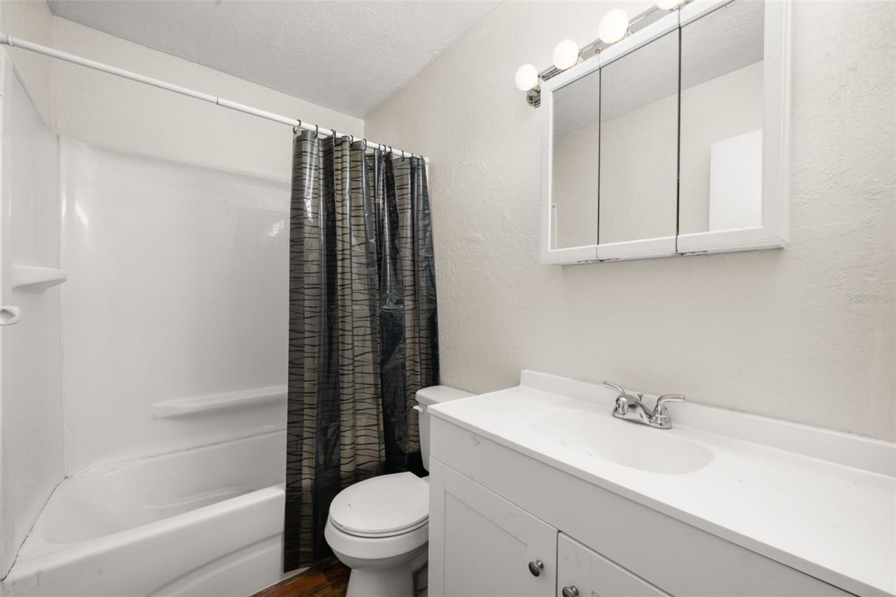 1001 S Lake Anoka Boulevard , Avon Park, FL 33825 Photo