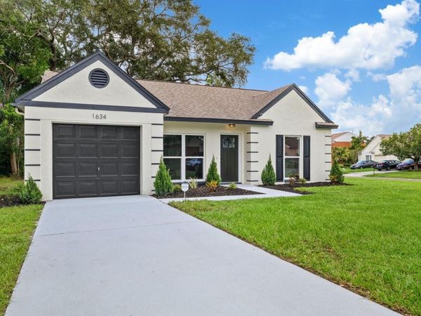 1634 CROSSRIDGE DRIVE , BRANDON, FL 33510