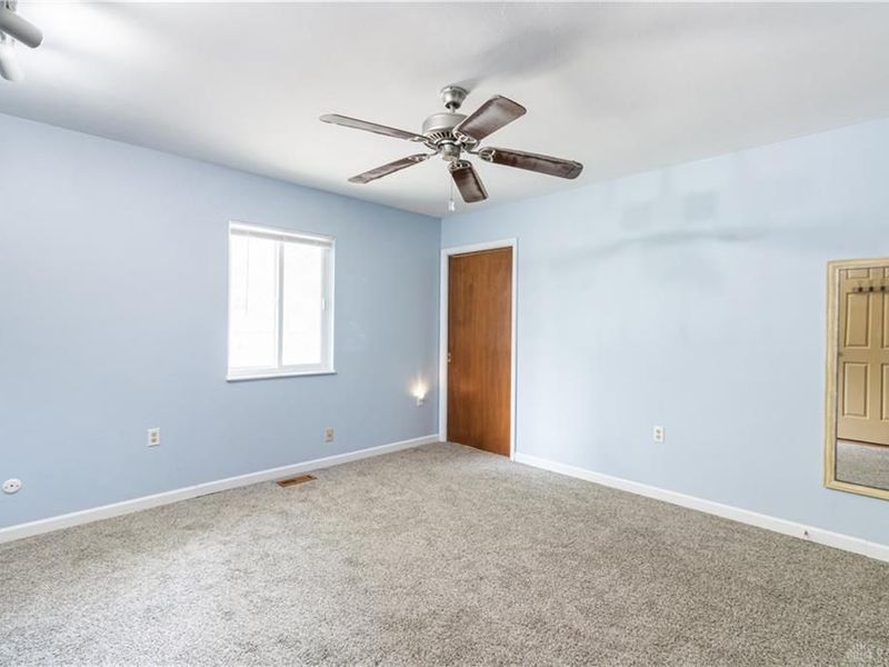 5760 Burkhardt Road, Dayton, OH 45431 Photo 22