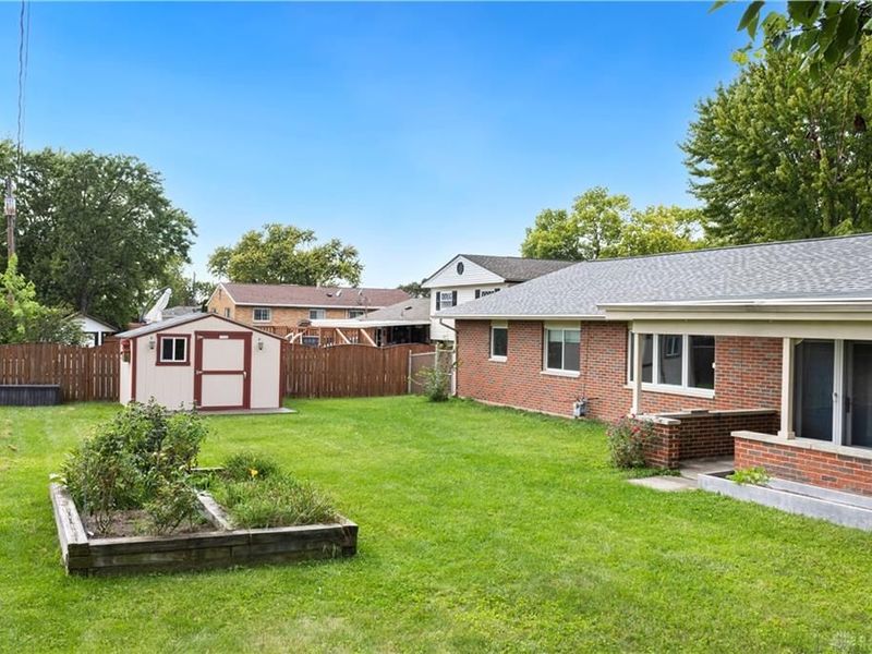 5760 Burkhardt Road, Dayton, OH 45431 Photo 32