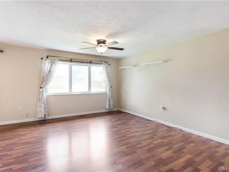 5760 Burkhardt Road, Dayton, OH 45431 Photo 6