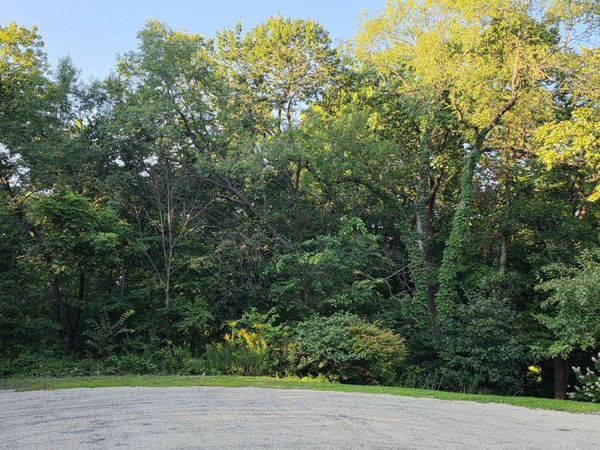 5 Hillside Court, GALENA, IL 61036
