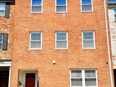 8124 LARKIN LANE, VIENNA, VA 22182