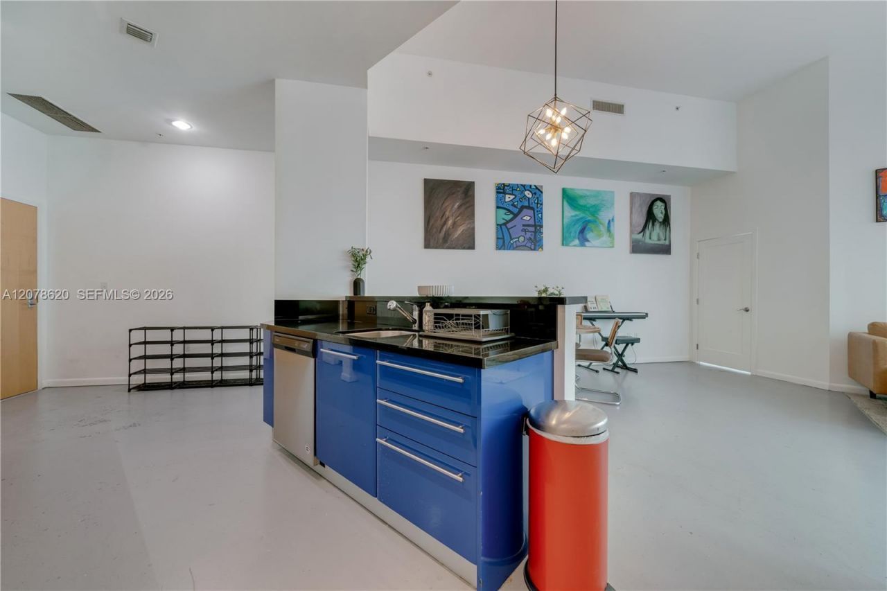 253 NE 2nd St , Unit 228, Miami, FL 33132 Photo