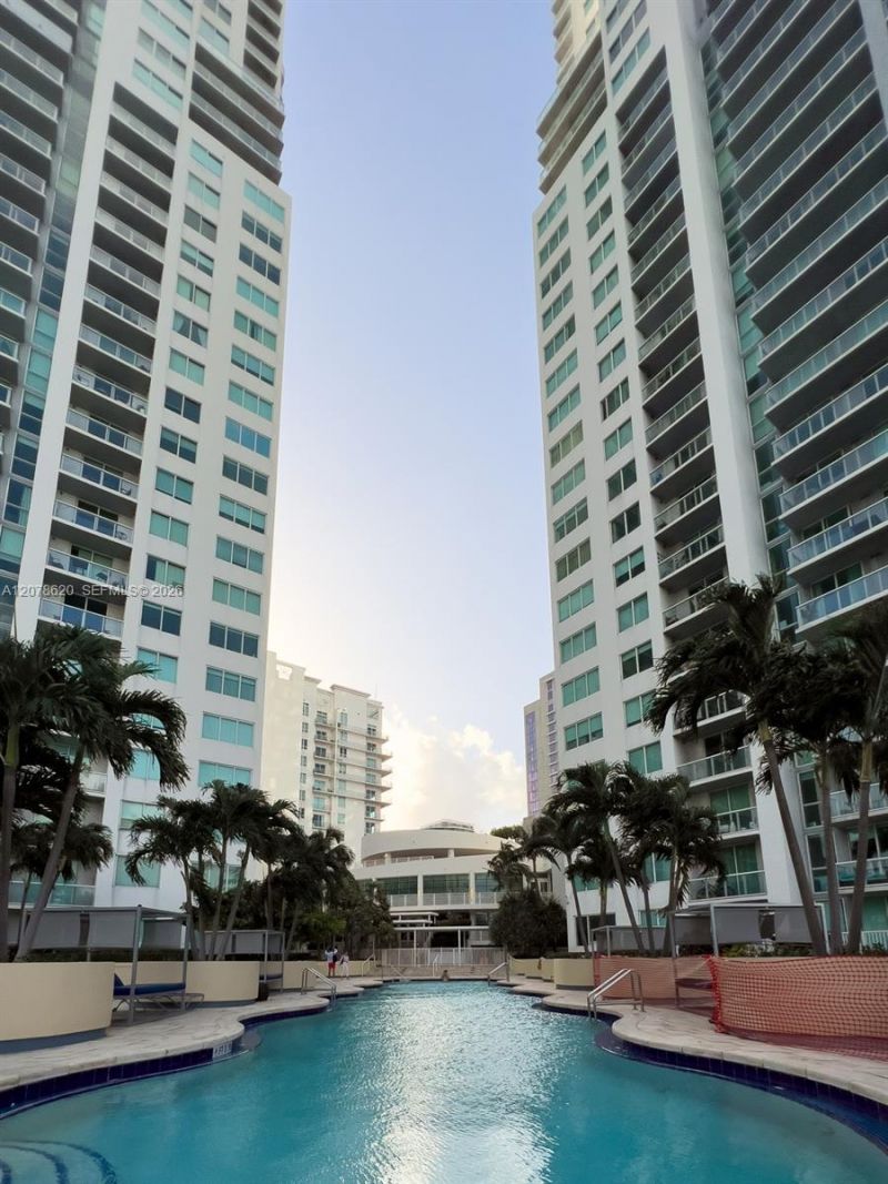 253 NE 2nd St , Unit 228, Miami, FL 33132 Photo