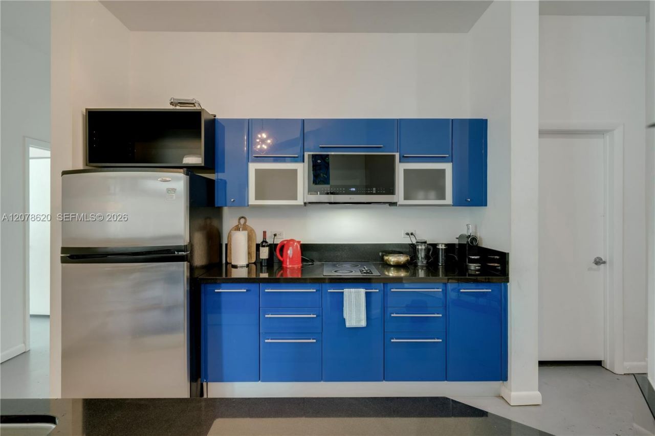 253 NE 2nd St , Unit 228, Miami, FL 33132 Photo