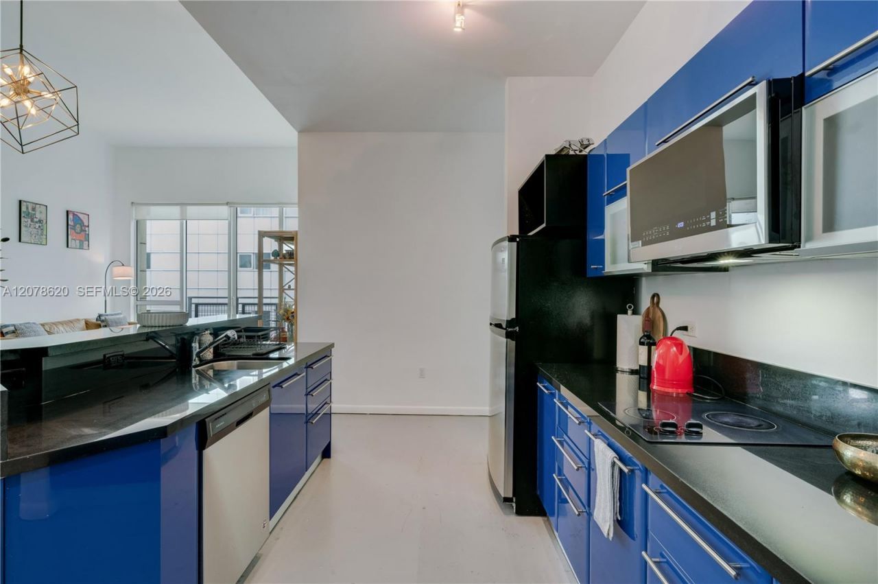 253 NE 2nd St , Unit 228, Miami, FL 33132 Photo