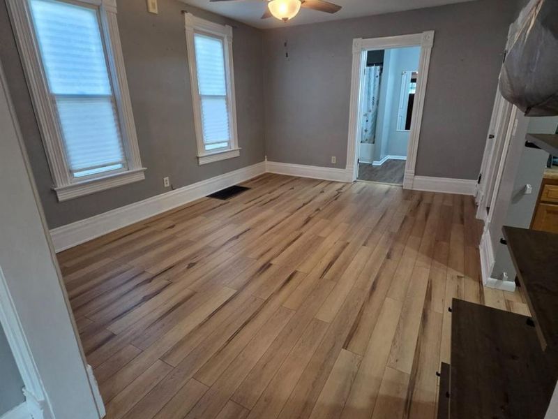 527 Woodland Avenue, Willard, OH 44890 Photo 11