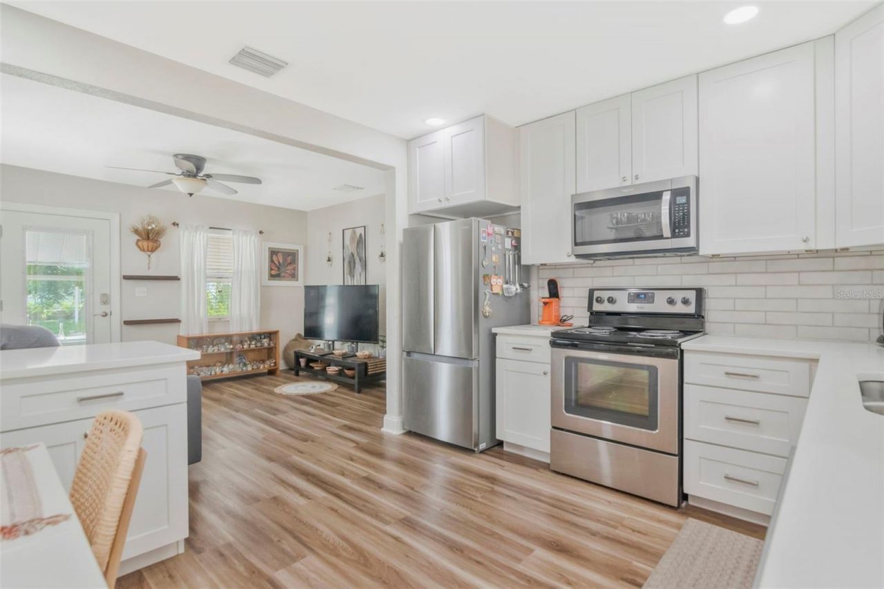 1928 Springtime Avenue , Clearwater, FL 33755 Photo