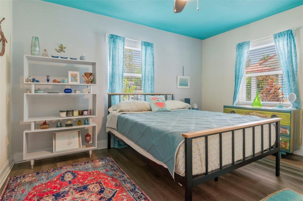 1928 Springtime Avenue , Clearwater, FL 33755 Photo