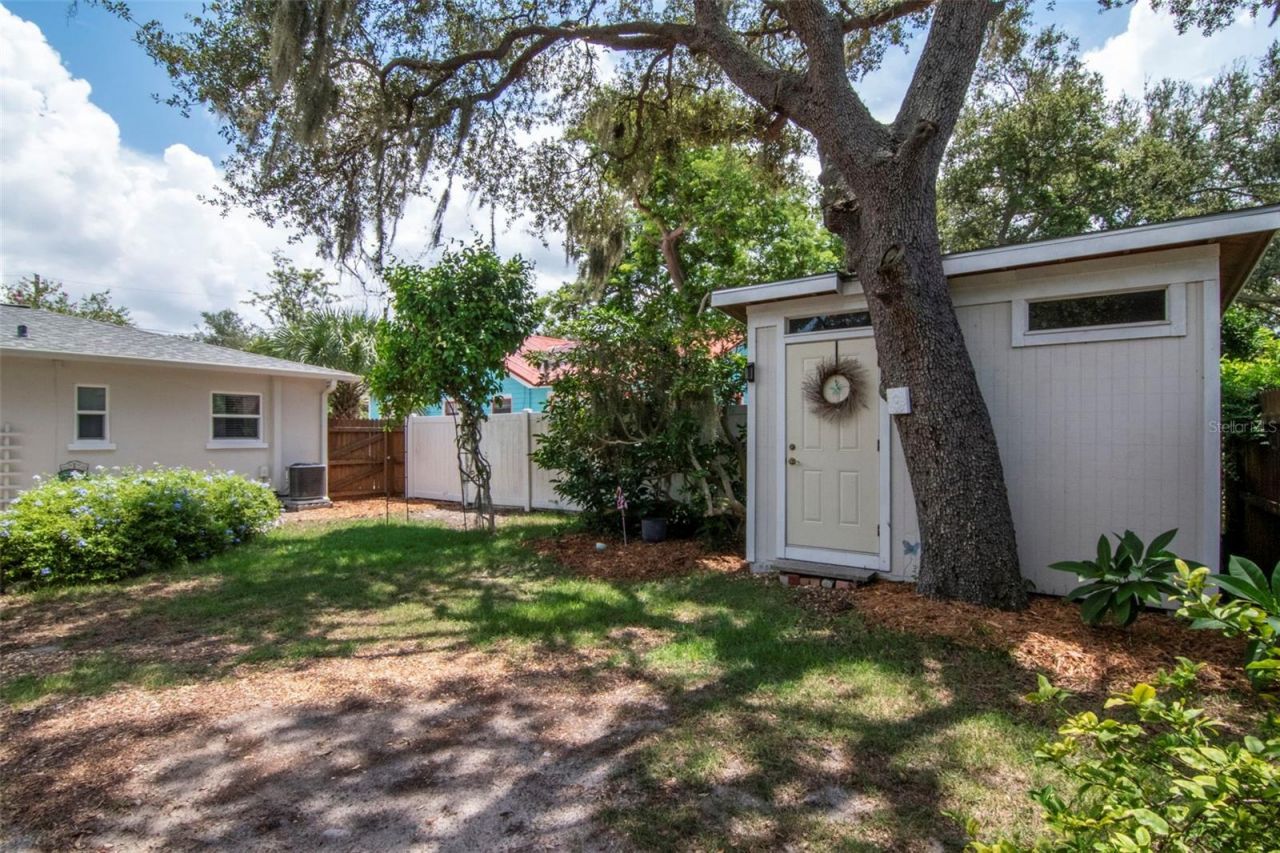 1928 Springtime Avenue , Clearwater, FL 33755 Photo