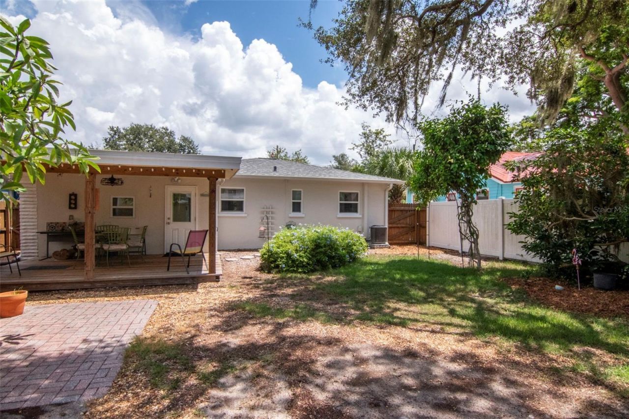 1928 Springtime Avenue , Clearwater, FL 33755 Photo