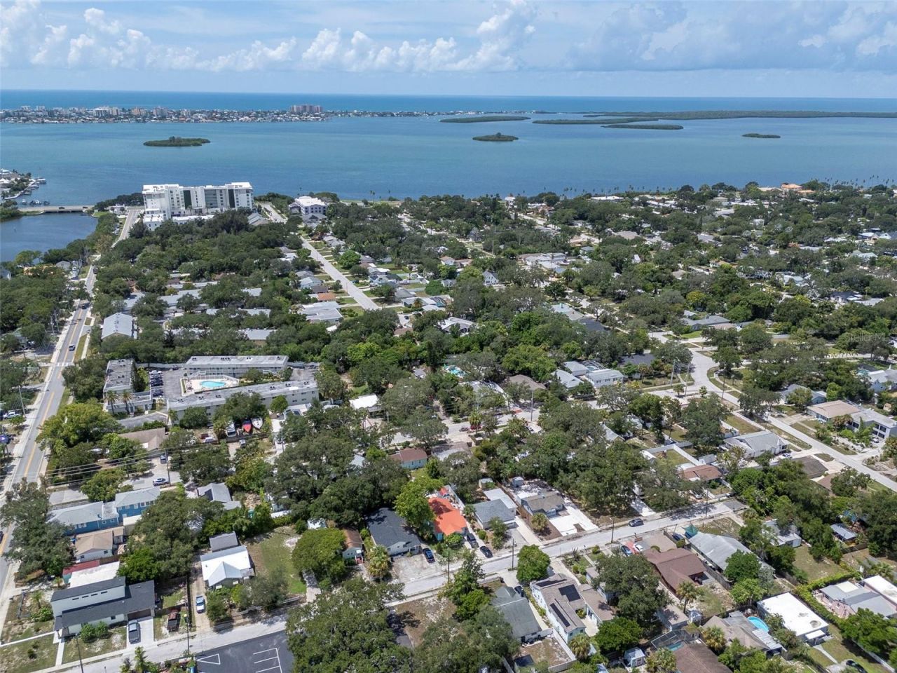 1928 Springtime Avenue , Clearwater, FL 33755 Photo