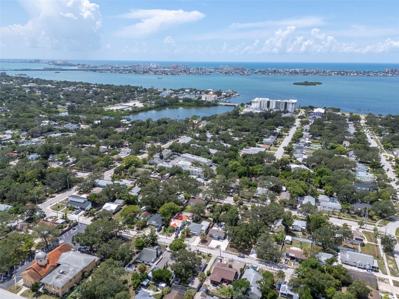 1928 Springtime Avenue , Clearwater, FL 33755 Photo
