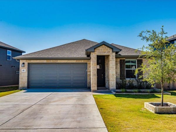 457 El Capitan LOOP, Dripping Springs, TX 78620