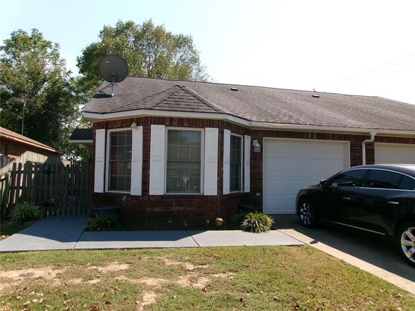 103 Cary , Muskogee, OK 74403