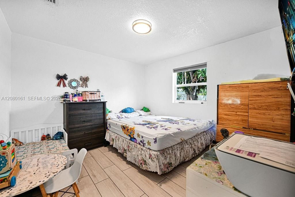 6501 SW 4th St , Unit B, Miami, FL 33144 Photo