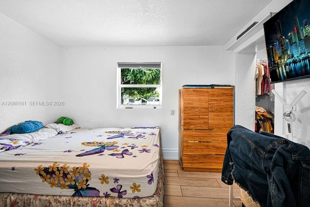 6501 SW 4th St , Unit B, Miami, FL 33144 Photo