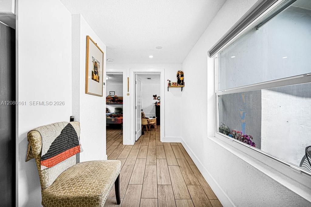 6501 SW 4th St , Unit B, Miami, FL 33144 Photo
