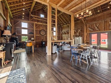 13699 Vincent Road , Mount Vernon, OH 43050