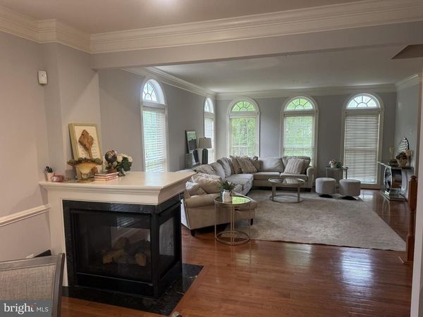 3008 HOLLOW CREST PLACE, BROOKEVILLE, MD 20833