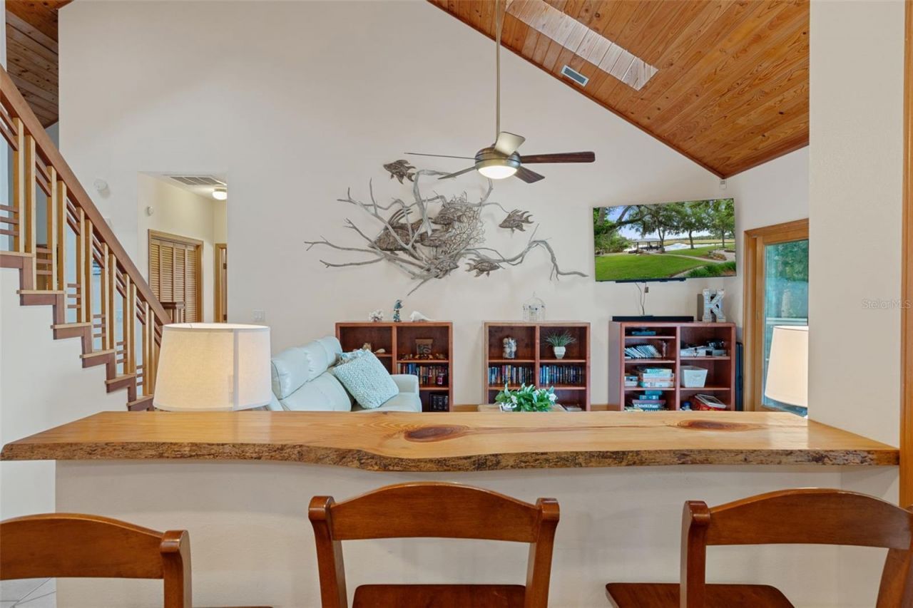 6085 S Royal Drive , Homosassa, FL 34448 Photo