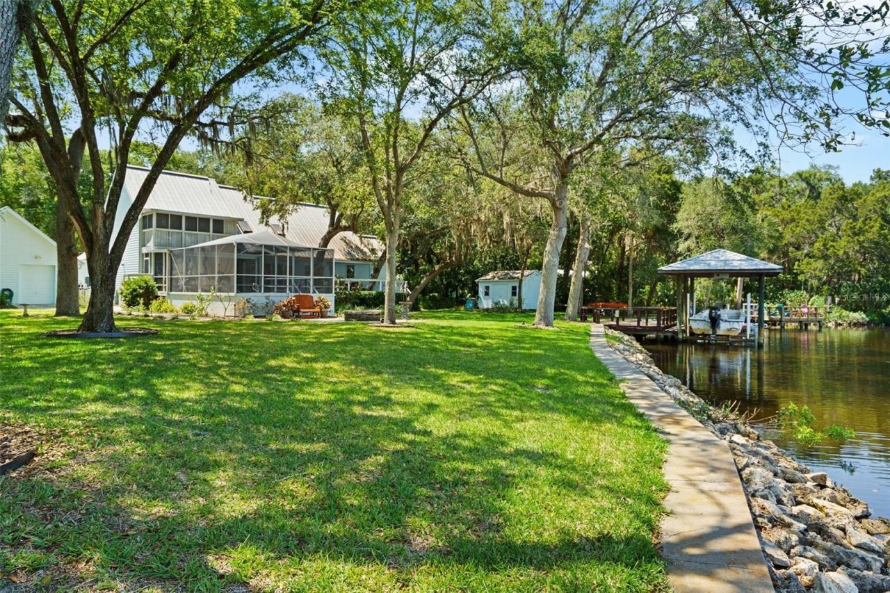 6085 S Royal Drive , Homosassa, FL 34448 Photo