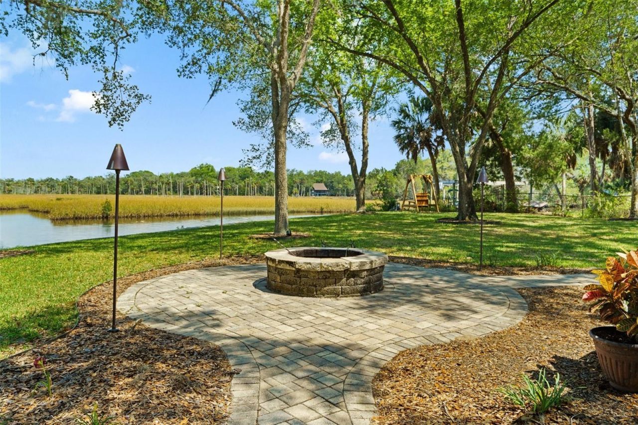 6085 S Royal Drive , Homosassa, FL 34448 Photo