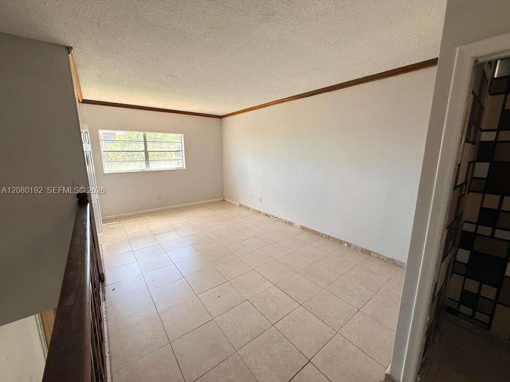 1300 W 53rd St , Unit 32, Hialeah, FL 33012 Photo