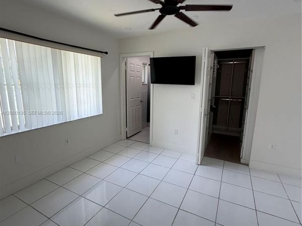 11060 SW 221st Ter , Miami, FL 33170