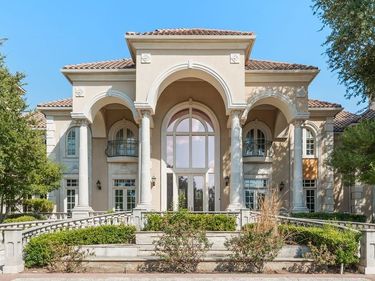 16525 Preston Trail Drive, Dallas, TX 75248