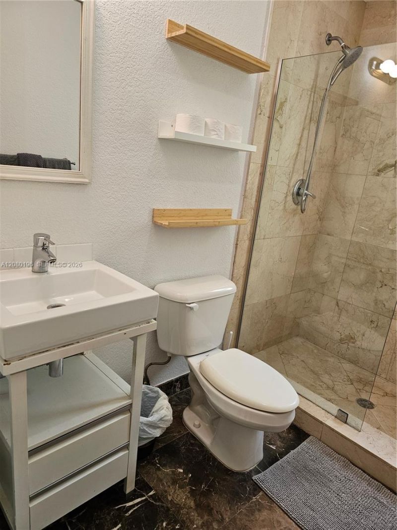 500 14th St , Unit 203, Miami Beach, FL 33139 Photo