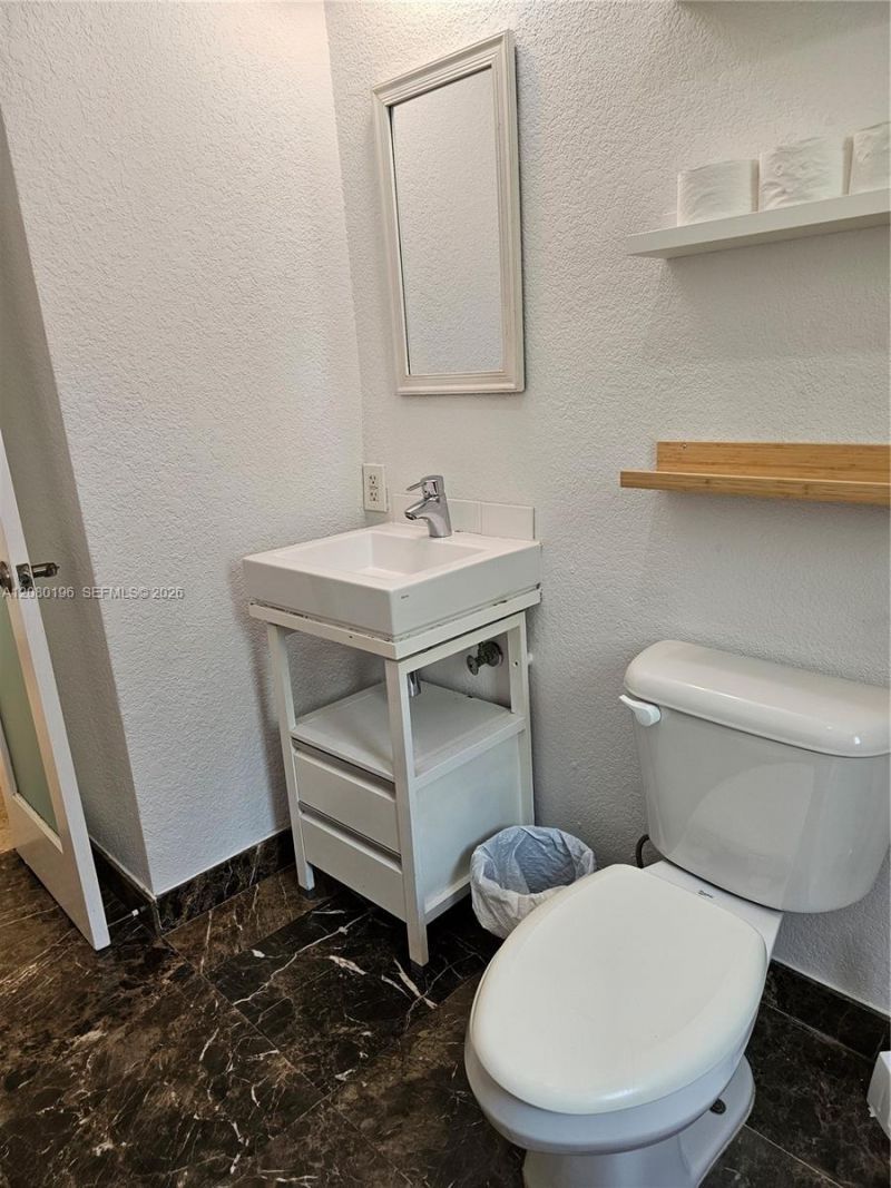 500 14th St , Unit 203, Miami Beach, FL 33139 Photo