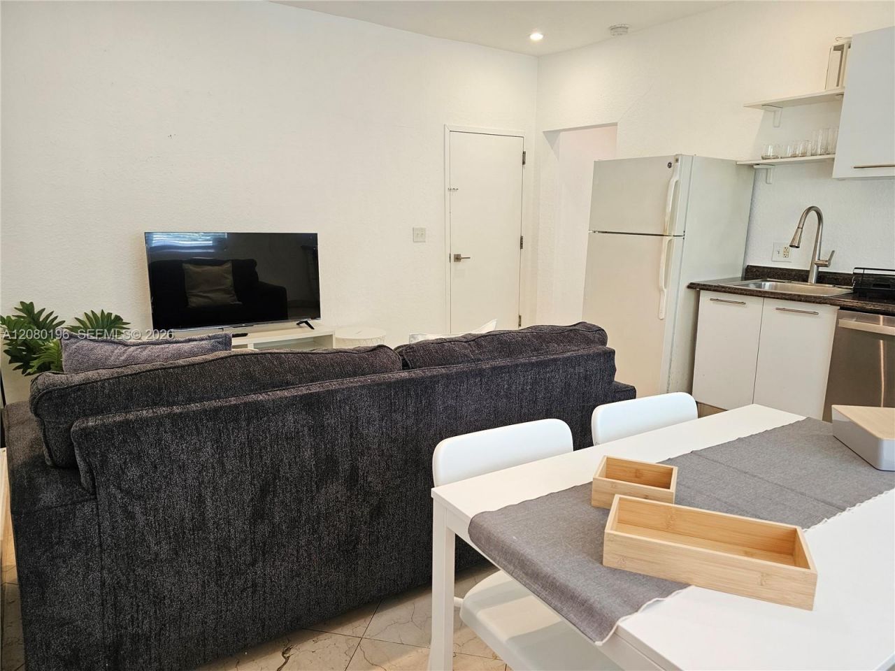 500 14th St , Unit 203, Miami Beach, FL 33139 Photo