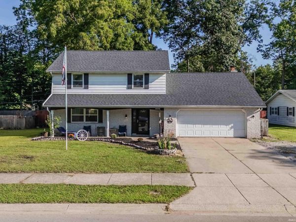 6923 Mowhawa Drive, Fort Wayne, IN 46815