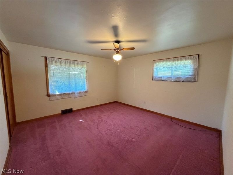 40 N West, Columbiana, OH 44408 Photo 14