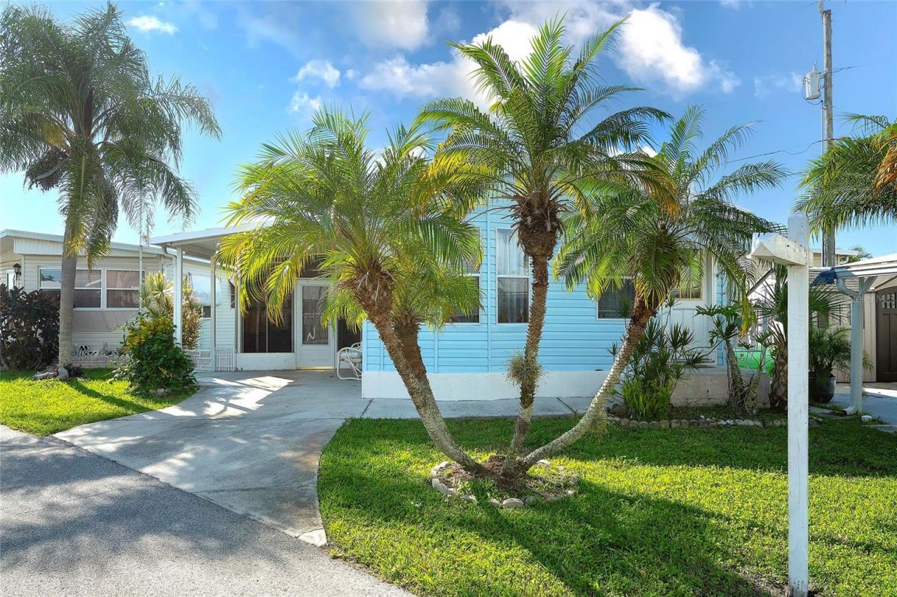 2062 Champion Street, Sarasota, FL 34231 Photo