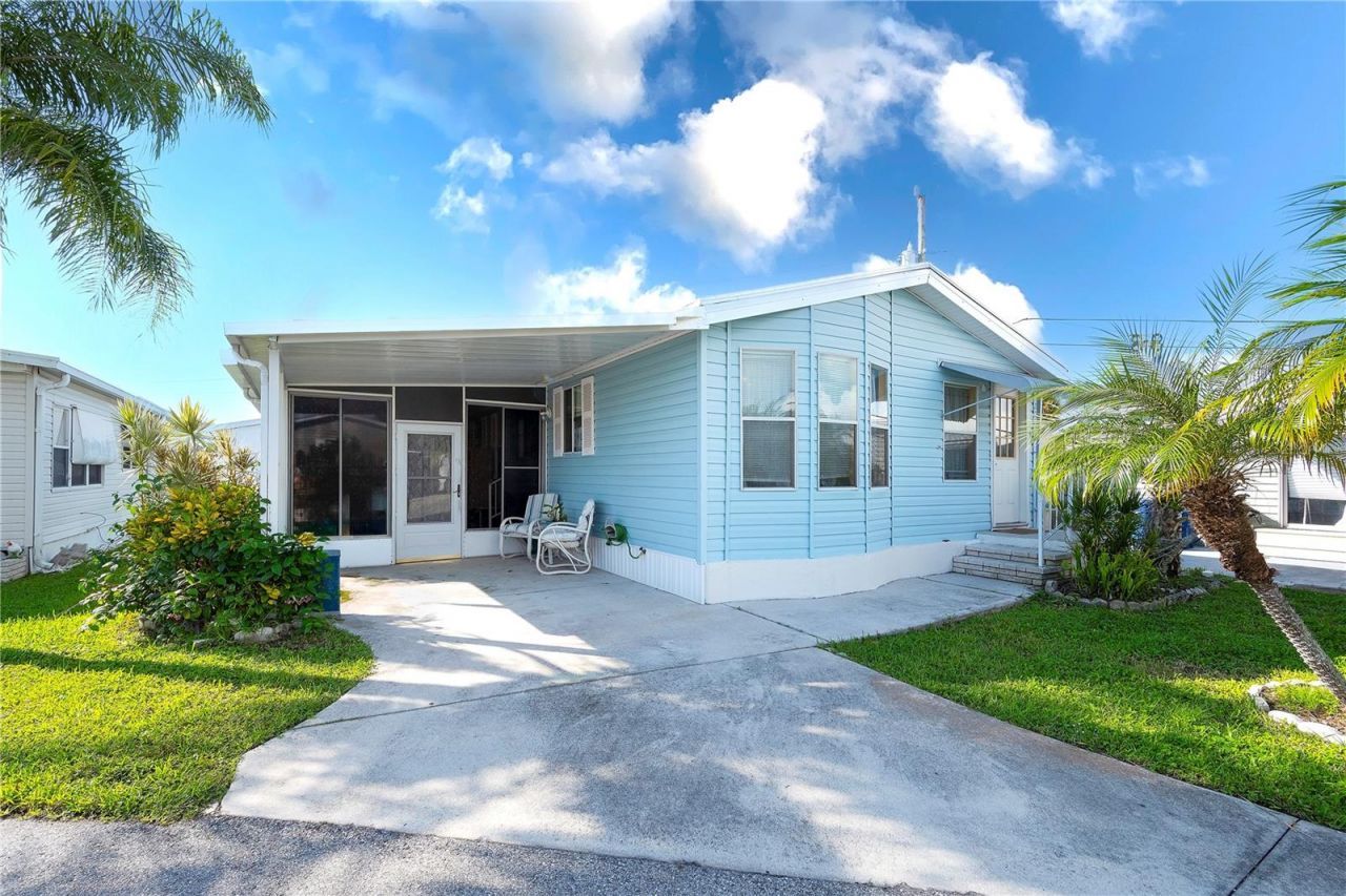 2062 Champion Street, Sarasota, FL 34231 Photo