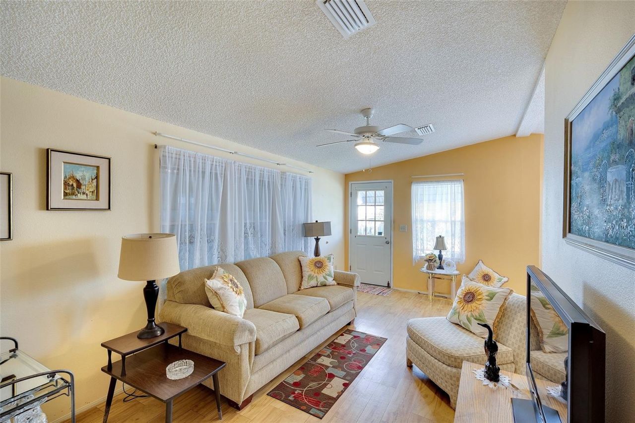 2062 Champion Street, Sarasota, FL 34231 Photo