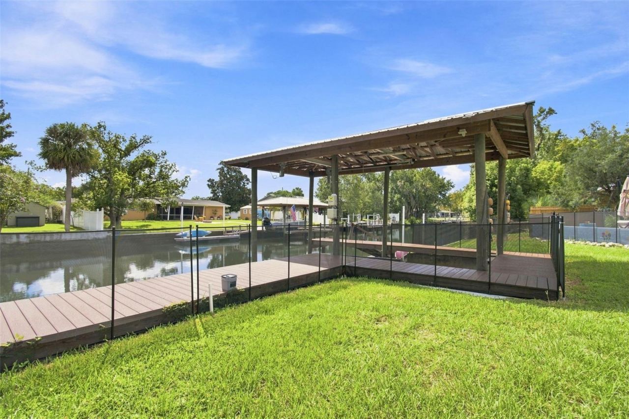 1303 SE Kings Bay Drive, Crystal River, FL 34429 Photo