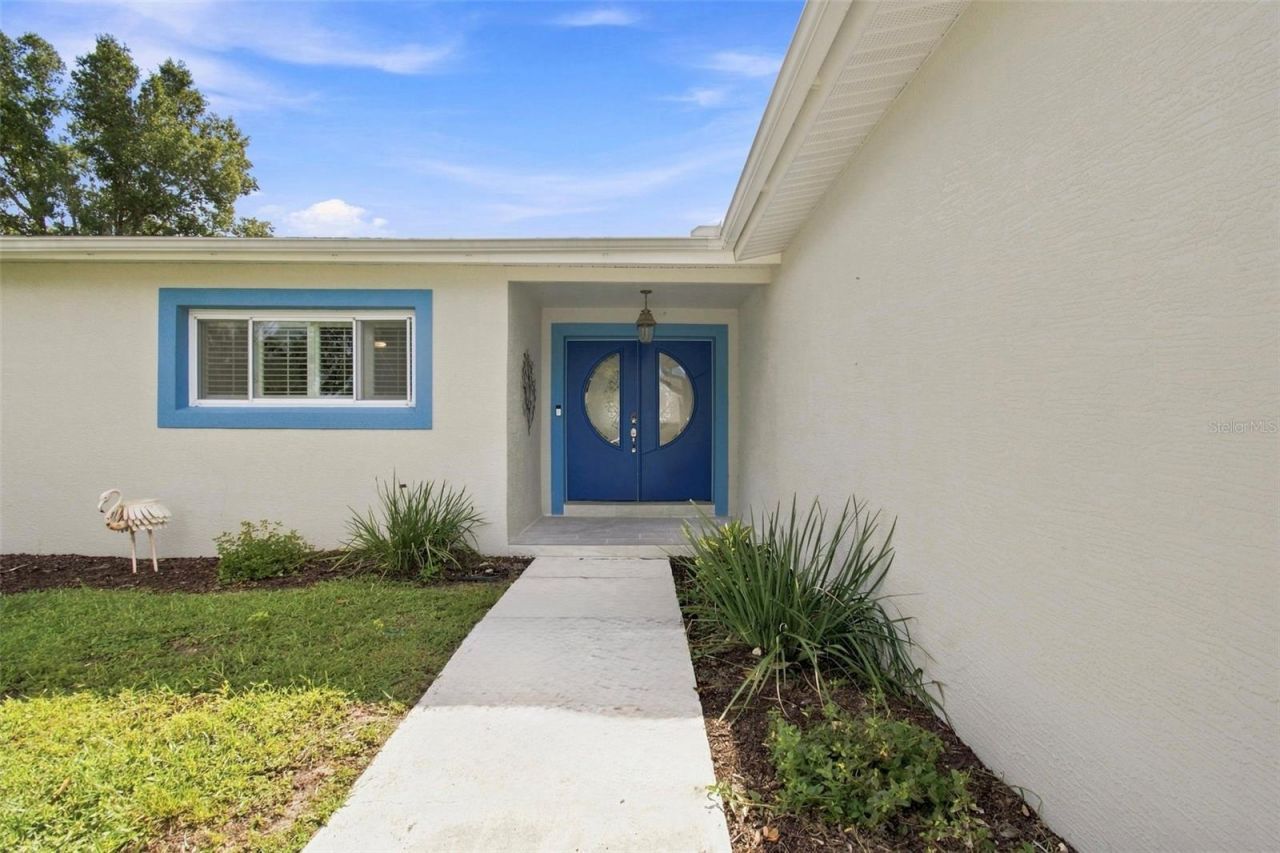 1303 SE Kings Bay Drive, Crystal River, FL 34429 Photo