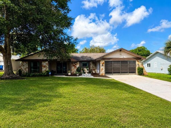 7401 GALLOWAY ROAD , WEEKI WACHEE, FL 34613