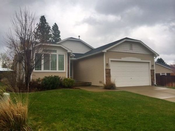 306 W Heidi Ln, Spokane, WA 99208